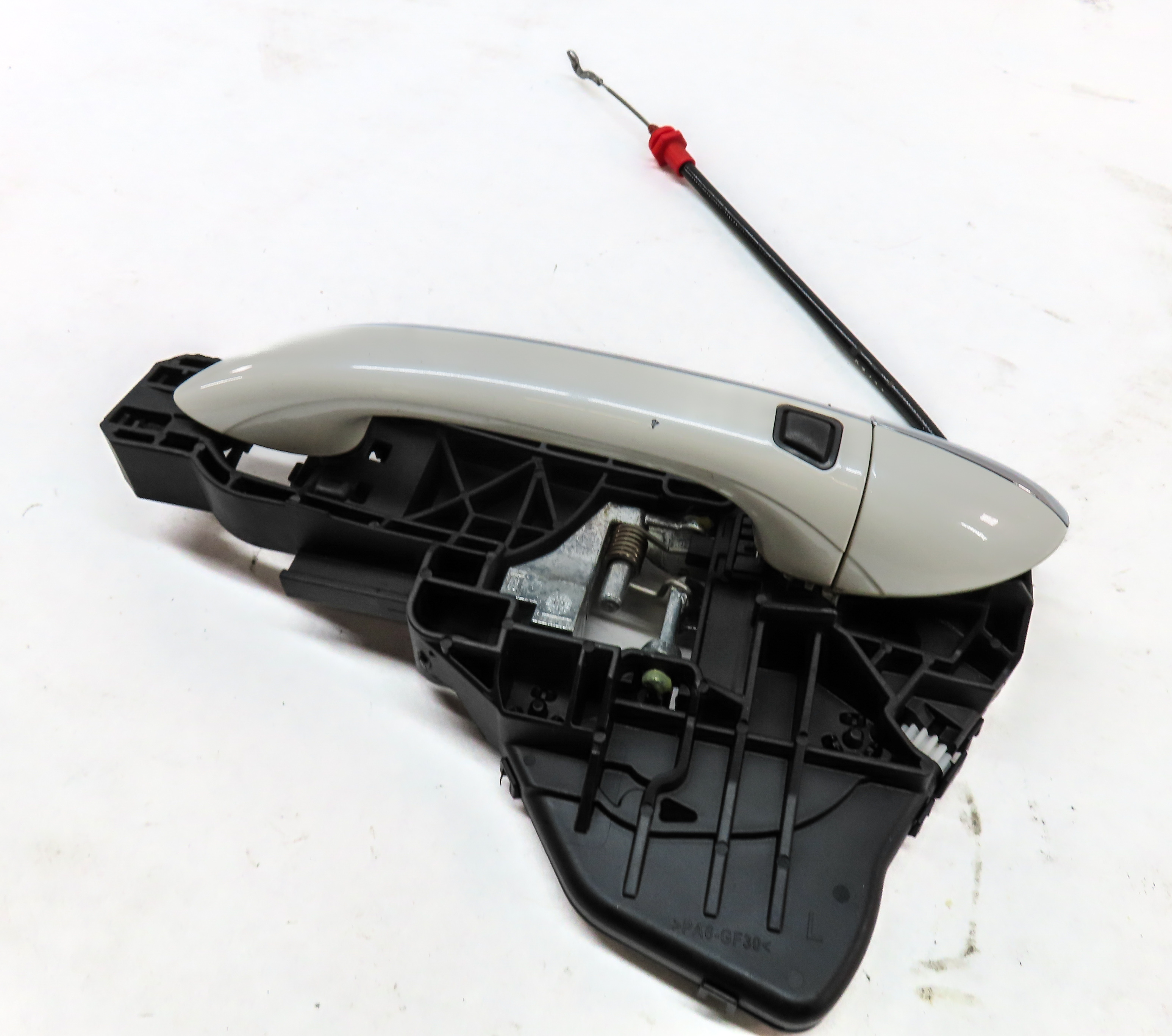 06-12 MERCEDES GL ML R (W164 W251 X164) REAR LEFT KEYLESS DOOR HANDLE (WHITE) — exact item pictured